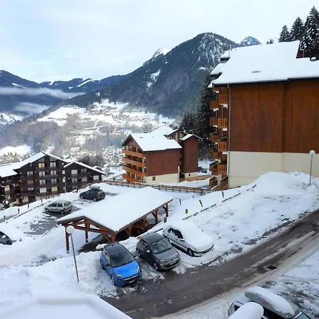 3 Pieces Avec Parking, Au Pied Des Pistes A - Fr-1-573-105 Apartment