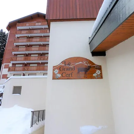 3 Pieces Avec Parking, Au Pied Des Pistes A - Fr-1-573-105 *